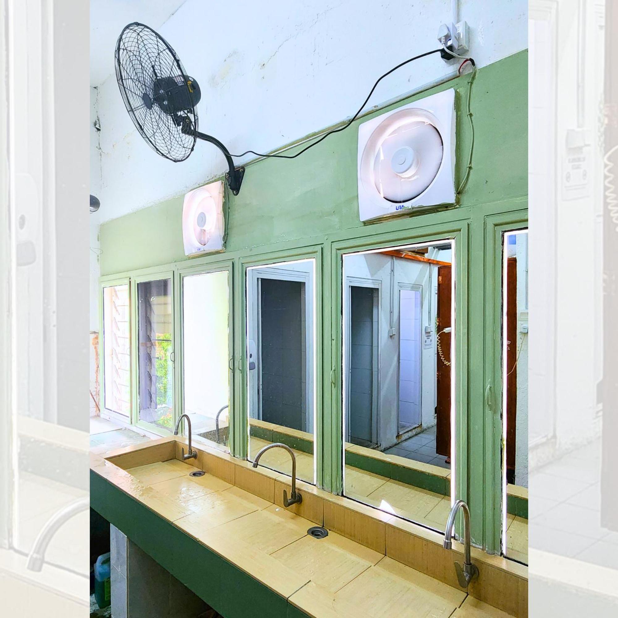 Bestow Capsule Hostel Kuala Lumpur Exterior foto